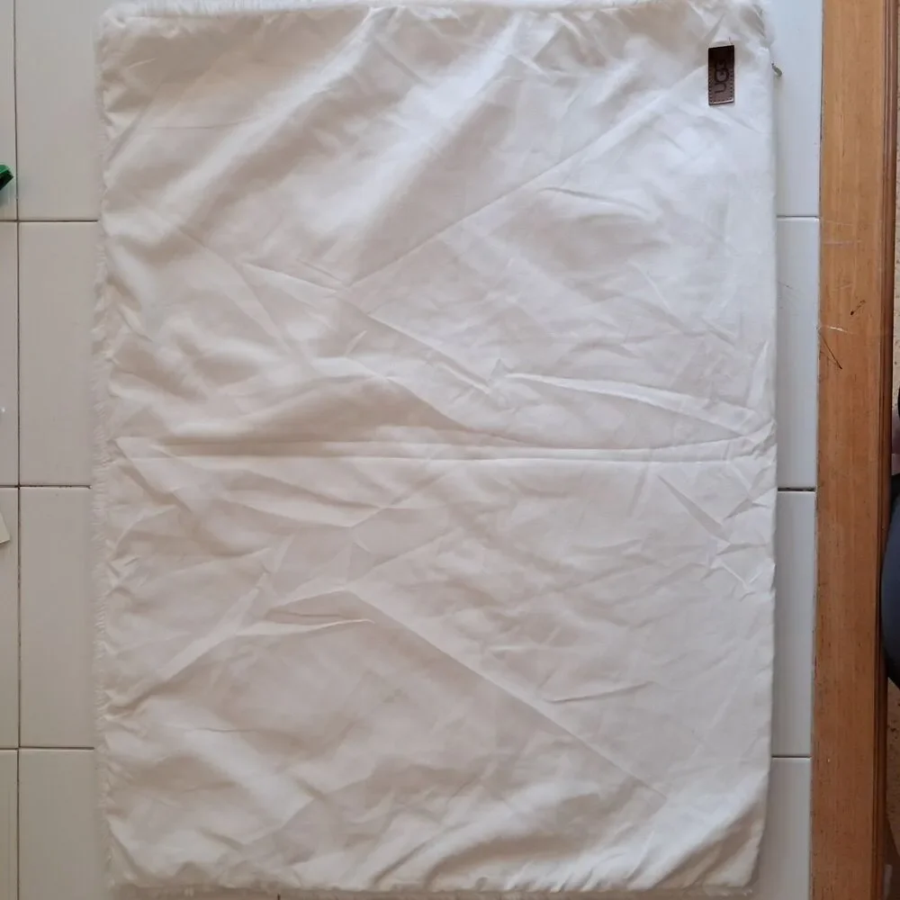 UGG Pillowcase, Sham, Standard White Ivory, Fuzzy